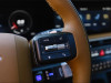 07-steering-buttons-right